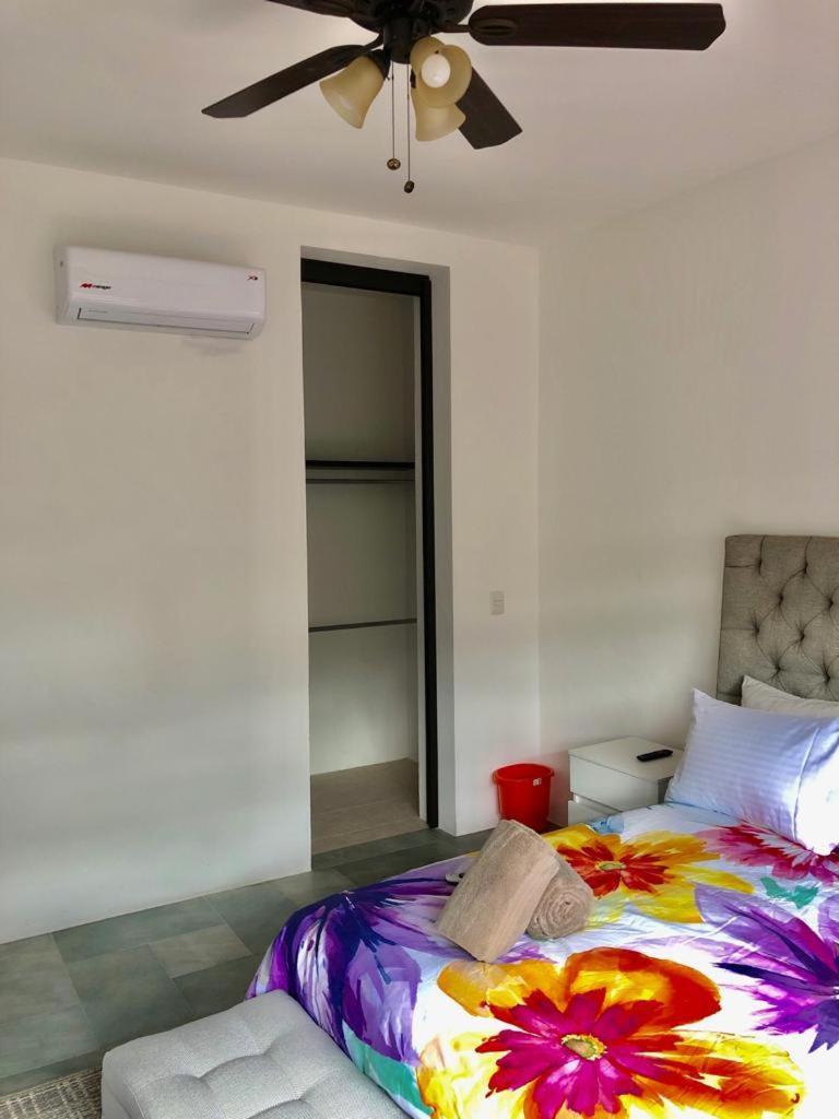Hostal Urbano - Aeropuerto Alfredo V. Bonfil Dış mekan fotoğraf