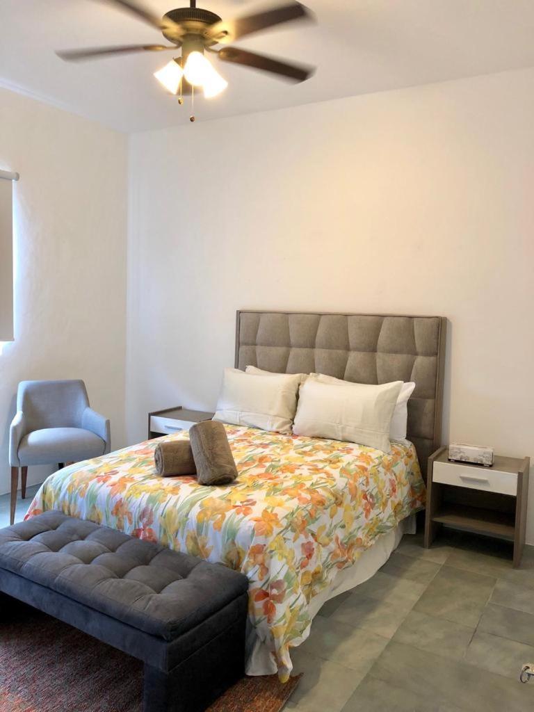 Hostal Urbano - Aeropuerto Alfredo V. Bonfil Dış mekan fotoğraf