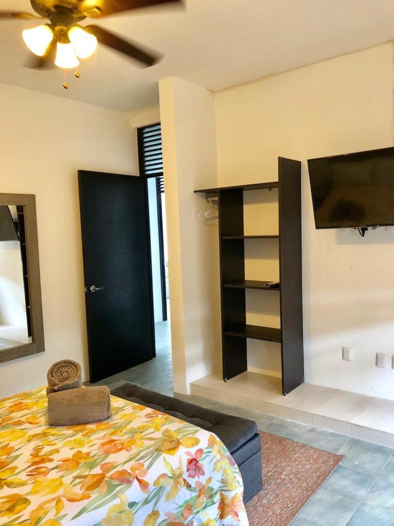Hostal Urbano - Aeropuerto Alfredo V. Bonfil Dış mekan fotoğraf